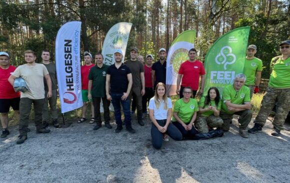 Akcja sprzątania lasu z Nadleśnictwem Żołędowo