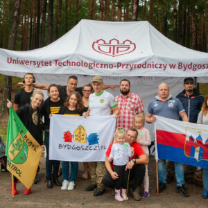 SprzątanieLasuUTP_Piecki2020_Zdjęcienr01 Akcja sprzątania lasu i plaży w Pieckach k/ Bydgoszczy