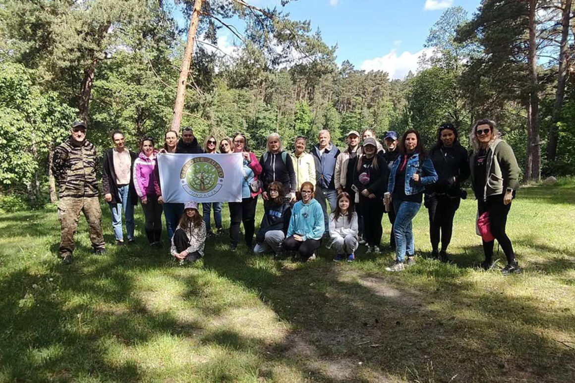 Szast prast idziemy sprzątać las PTTK Janowo 001 Szast prast idziemy sprzątać las PTTK Janowo 001